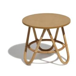 Bout de canapé Inaya en rotin jaune curry