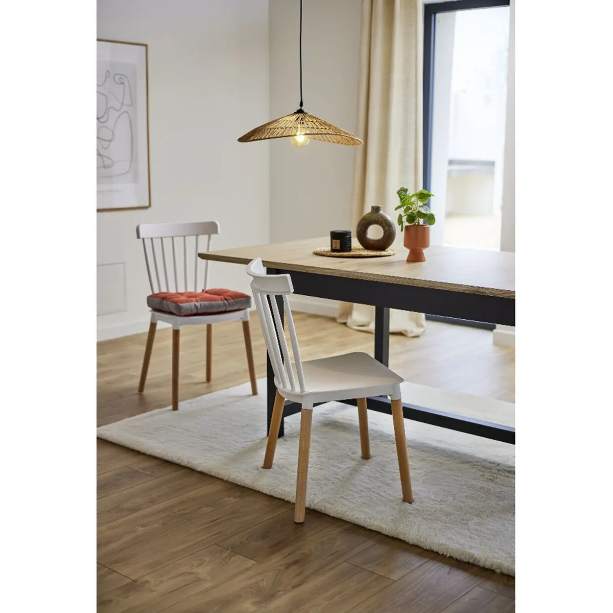 Chaise Lida blanche avec pieds en bois naturel x2