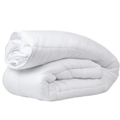 Couette 4 saisons 2 personnes blanche