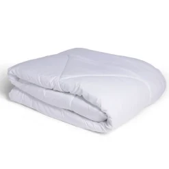 Couette 220x240cm tempérée 2 personnes
