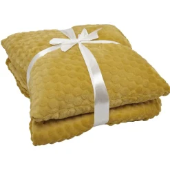 Coussin + plaid motif embossé