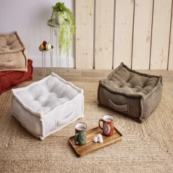 Coussin de sol en tissu bouclette vert olive 45x45 cm