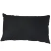 Coussin noir rectangulaire