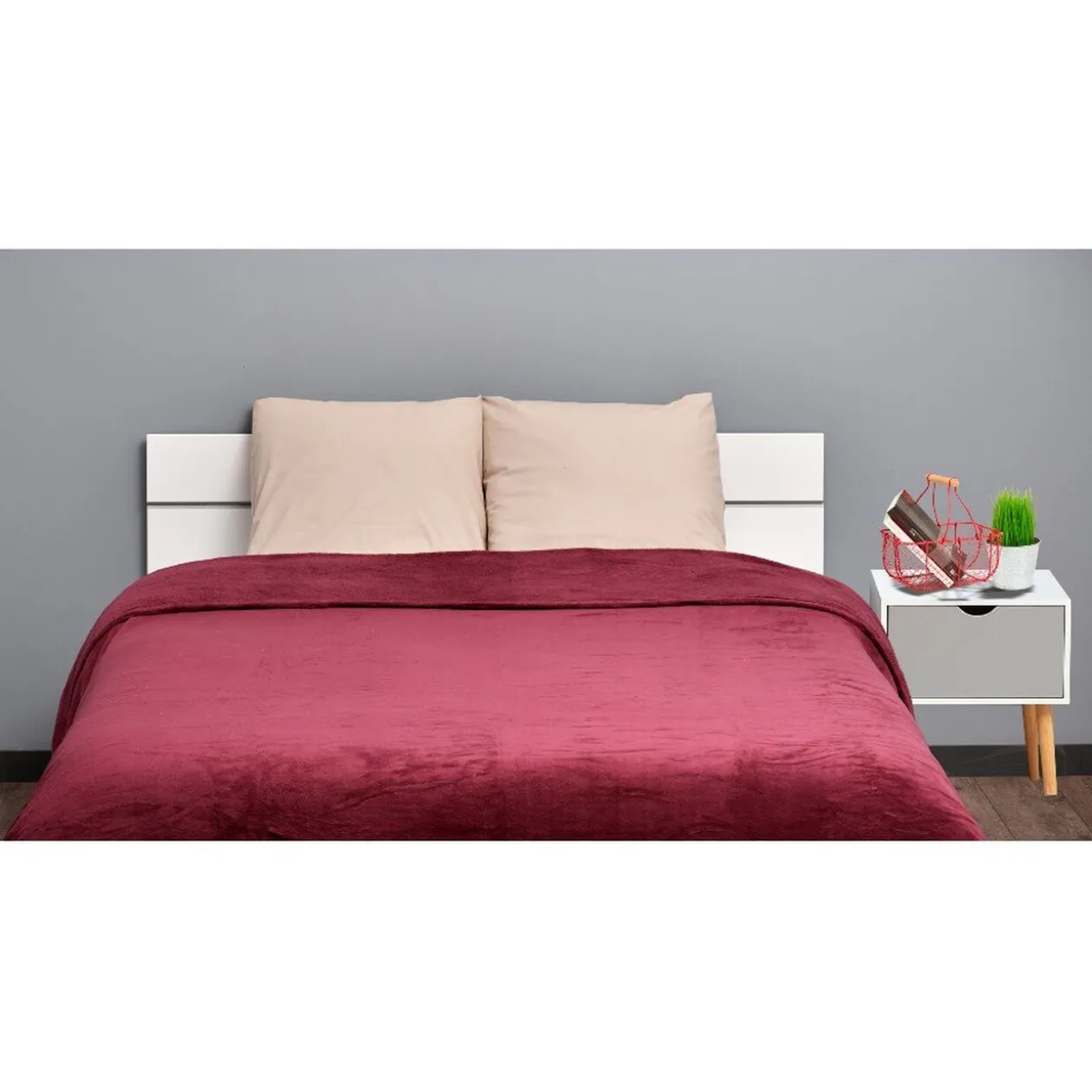 Couverture polaire 2 personnes polyester uni violine