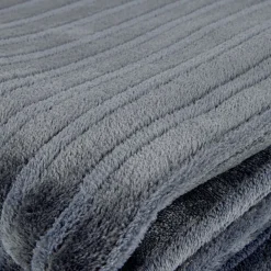 Couverture unie beige gris ou rose 230x230 cm