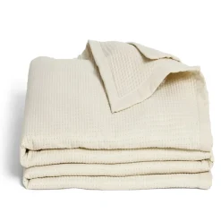 Couvre lit 220x240cm effet nid d'abeille polyester