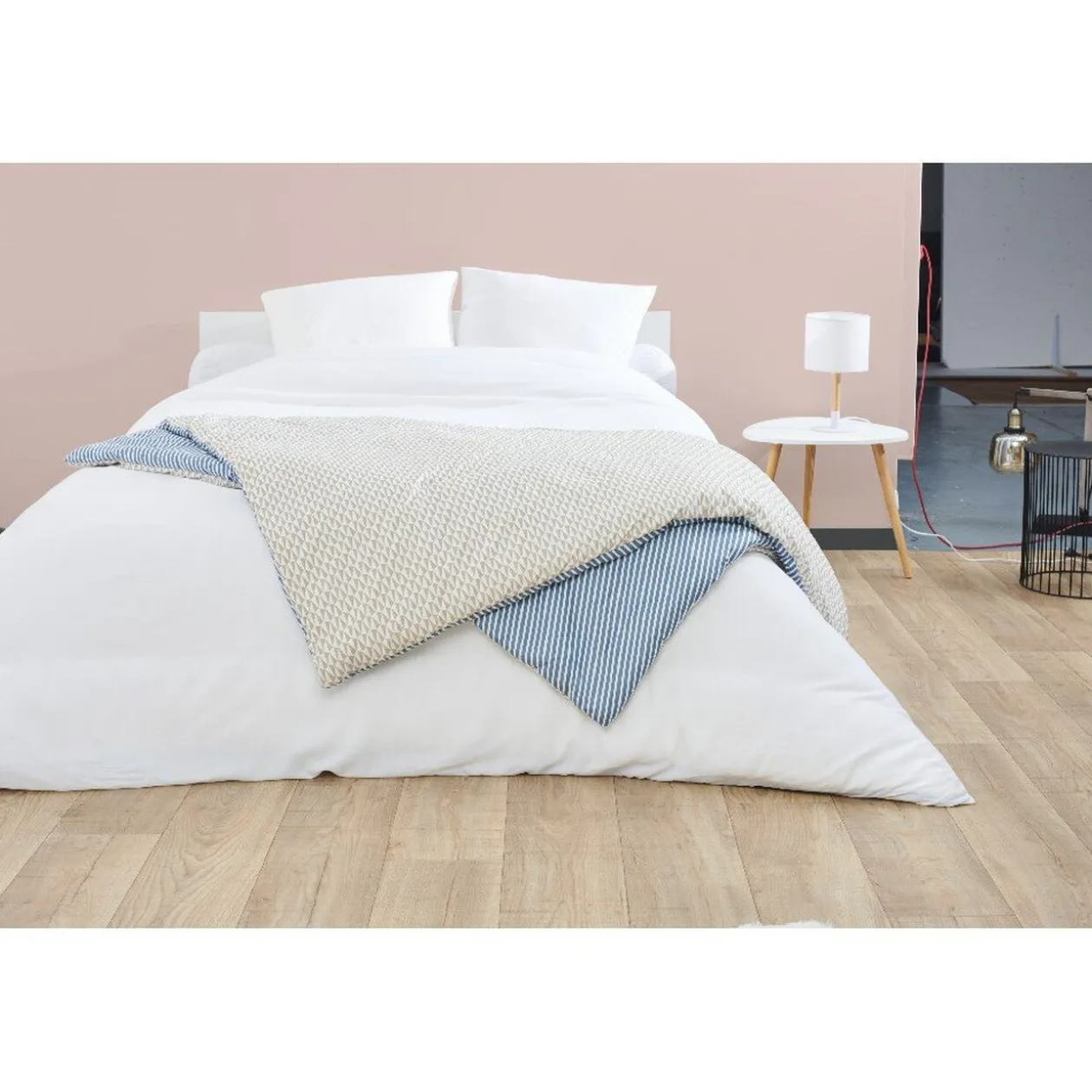Edredon bi-face graphique taupe rayé bleu