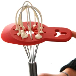 Fouet avec nettoie fouet