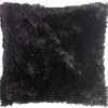 Housse de coussin noire imitation fourrure