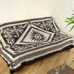 Jeté de canapé ethnique noir et blanc