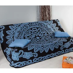 Jeté de canapé noir et bleu