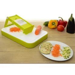 Mandoline et planche à découper 2 en 1