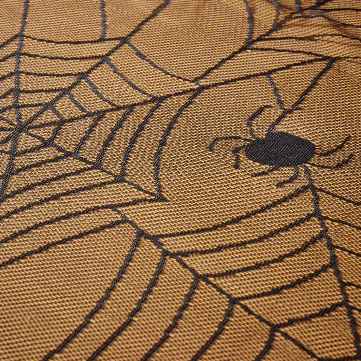 Nappe Halloween toile d'araignée noir 132x178cm