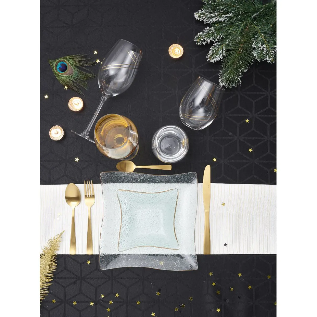 Nappe jacquard noire motif géométrique L 250 cm