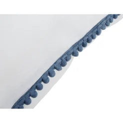 Parure de lit 2 places blanche finition pompons bleus