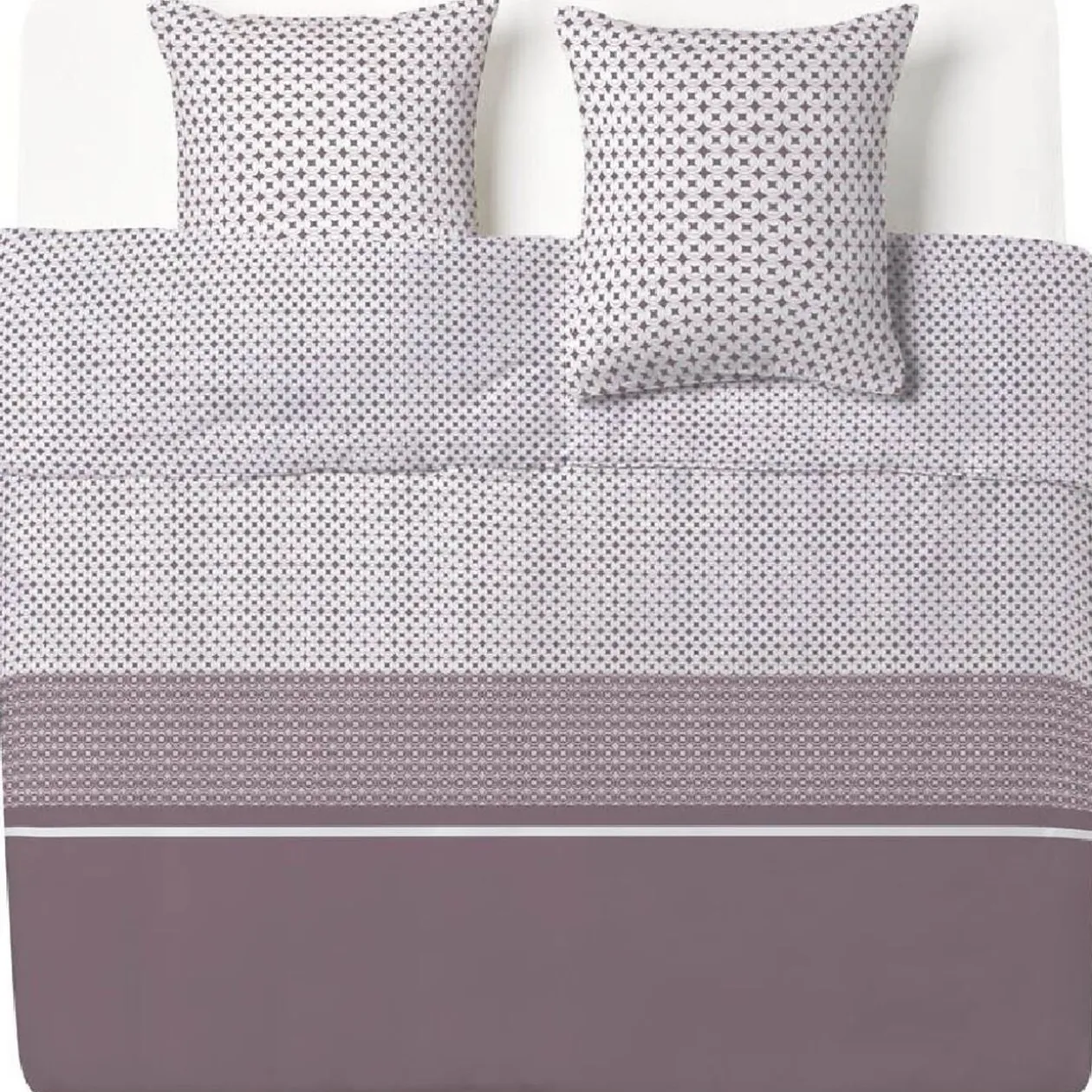 Parure de lit marron et blanche motifs géométriques et frise