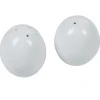 Salière et poivrière blanches
