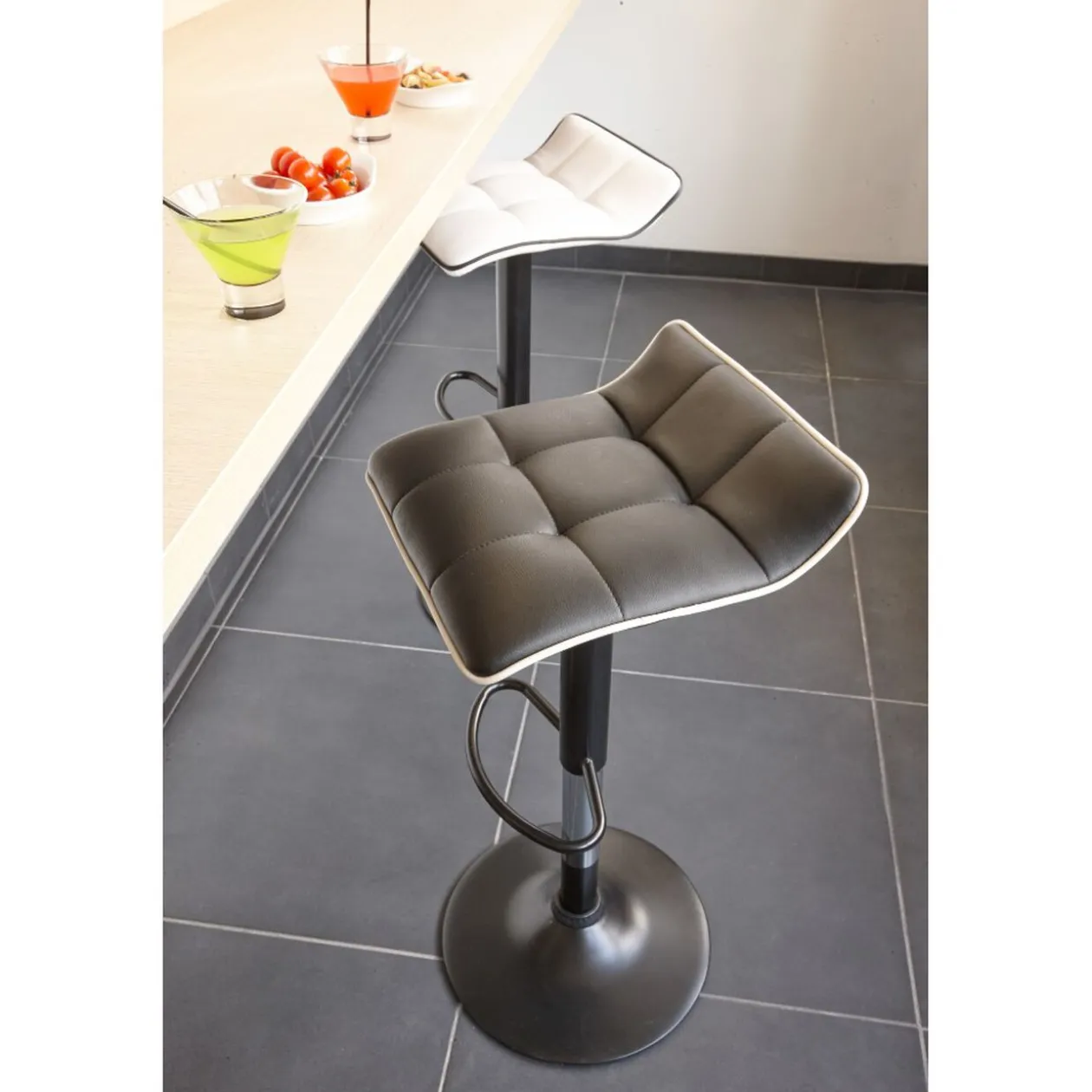 Tabouret de bar rotatif 360° Majestik blanc