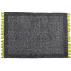 Tapis teufté à franges Viana gris et vert