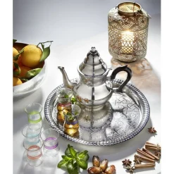 Théière de type marocaine