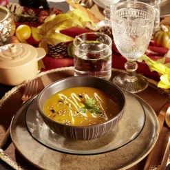 Verre à pied motif baroque 310ml H17cm